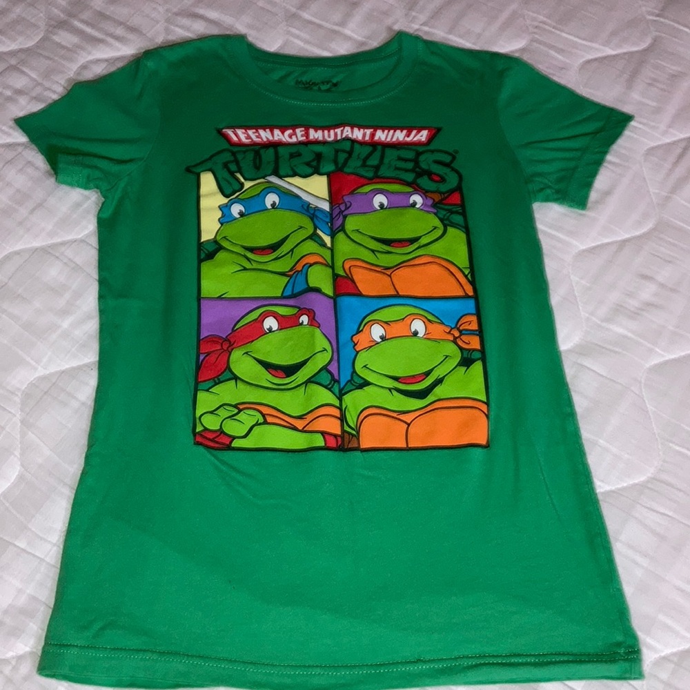 Teenage Mutant Ninja Turtles Short Sleeve T-Shirt Small